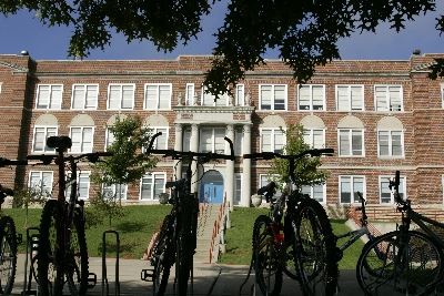 Photo of a school in the Liberty School District