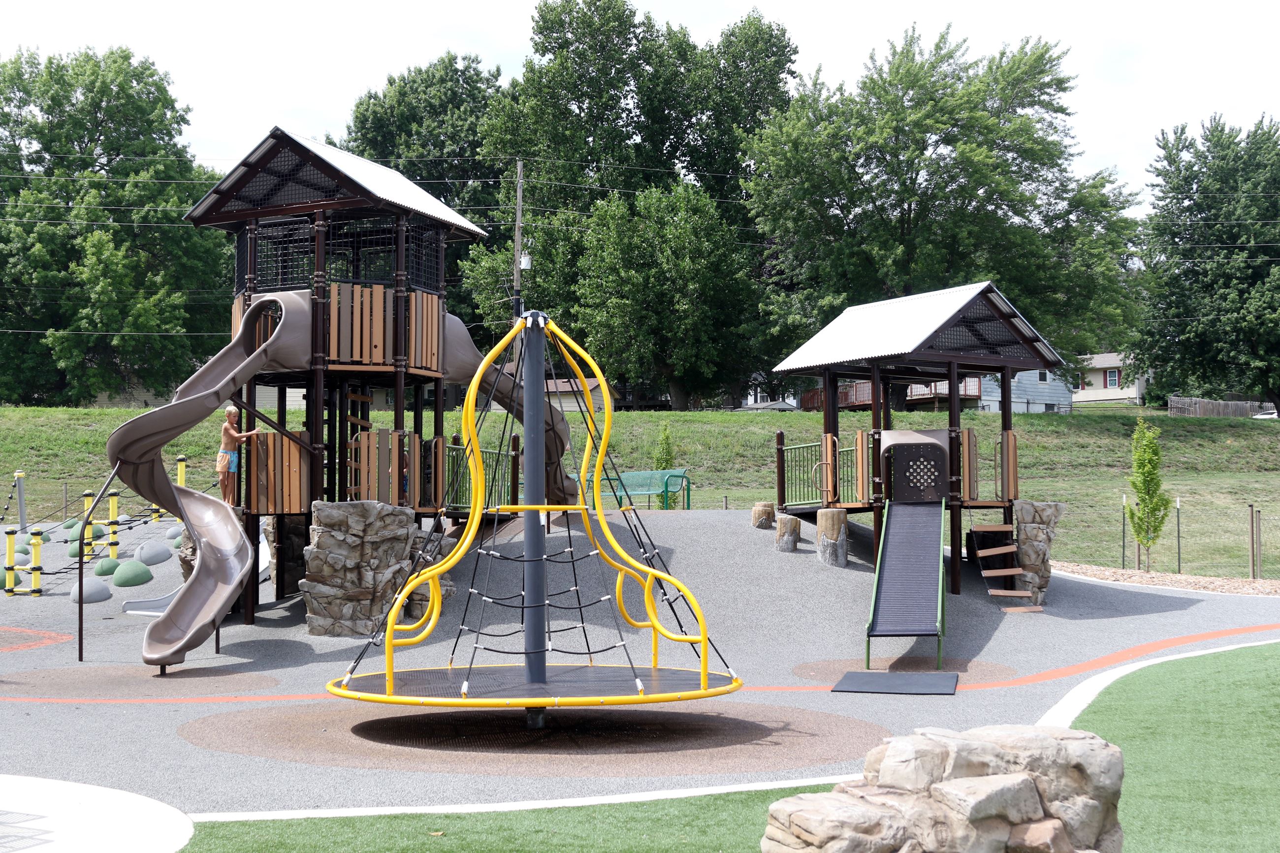 Photo of the playground at City Park in Liberty, MO